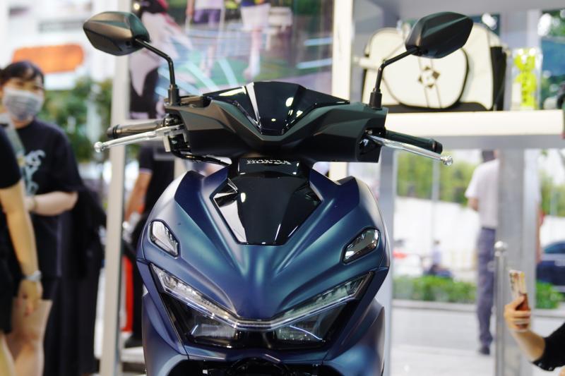 Honda Air Blade 2025 anh 2