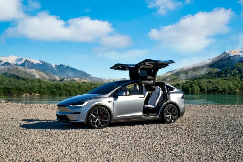 Model X 2026 anh 1