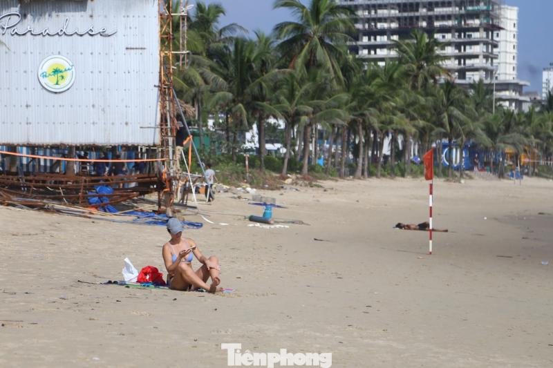 Bien Da Nang anh 3