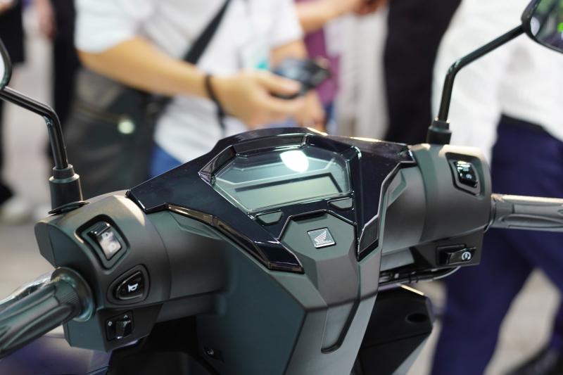 Honda Air Blade 2025 anh 11