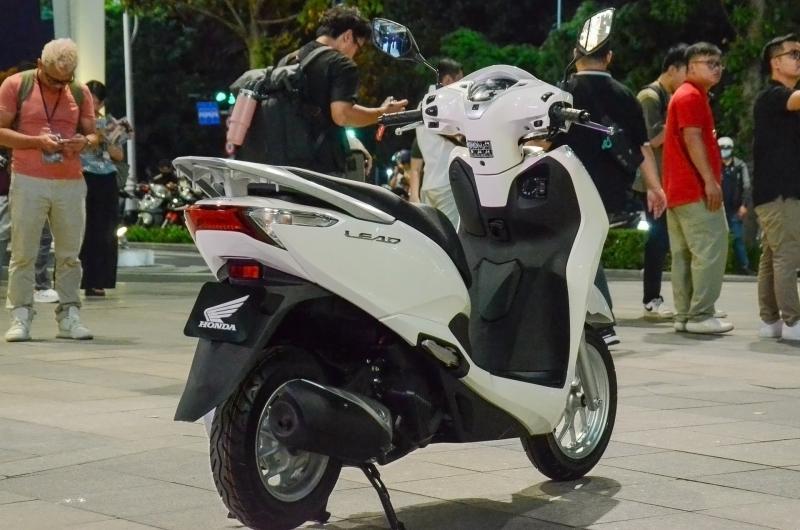 Honda Lead gia ban anh 3