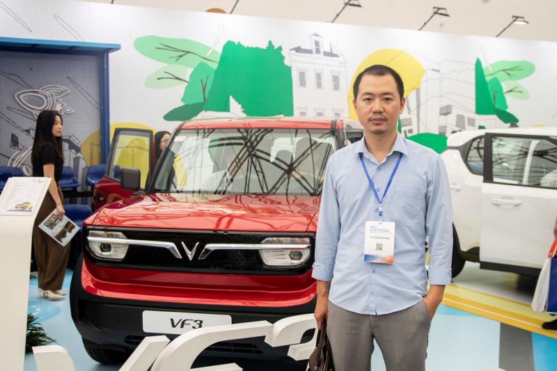 VEC anh 2