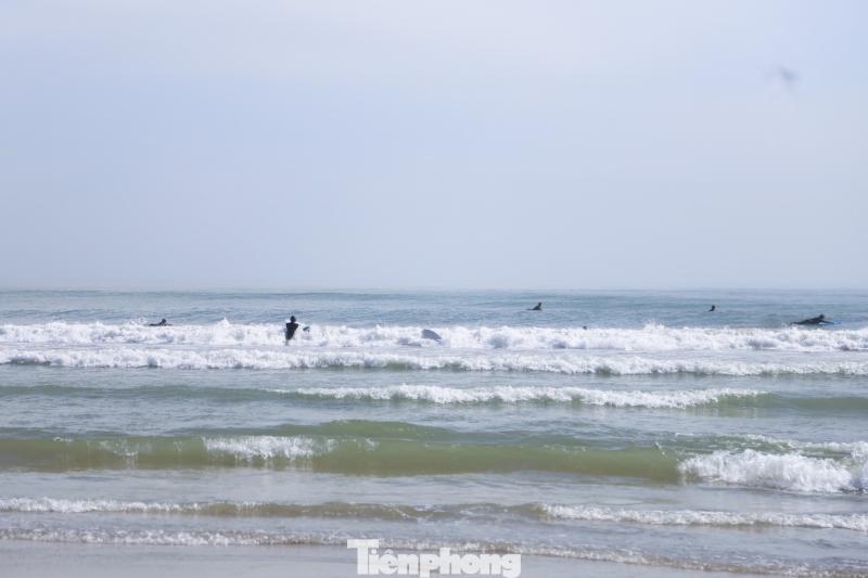 Bien Da Nang anh 4