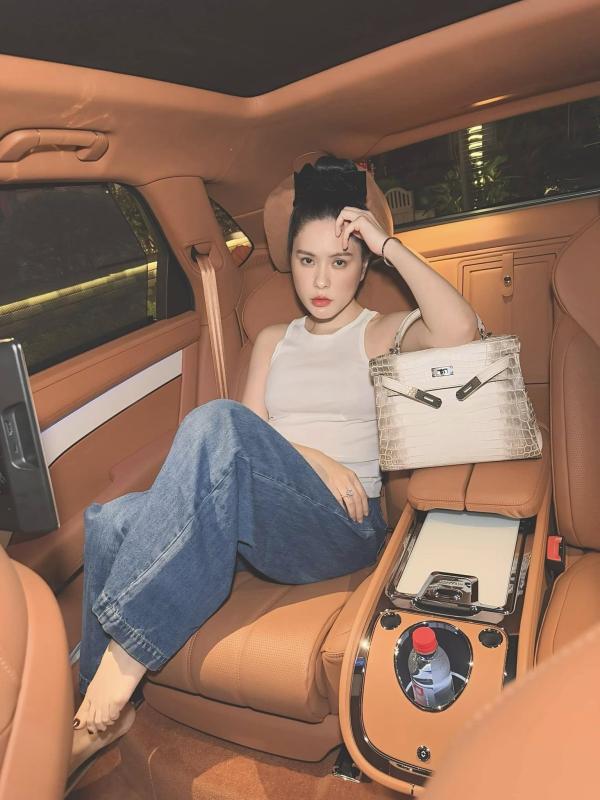 Doan Di Bang,  chong Doan Di Bang,  Hermes,  Louis Vuitton,  Dior,  Hermes bach tang anh 1