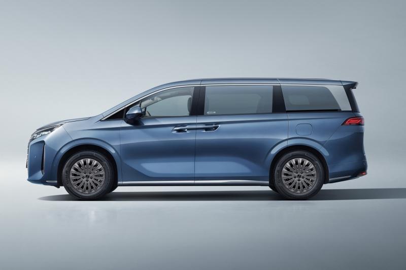 BYD M9 anh 2