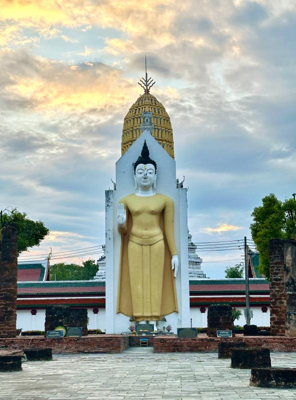 Du lich Phitsanulok Thai Lan anh 1