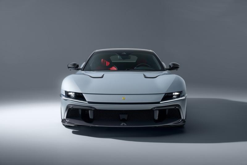 sieu xe,  ferrari,  12cilindri,  ferrari 12cilindri,  xe do,  novitec,  12cilindri novitec,  ferrari 12cilindri novitec,  812,  812 superfast anh 4