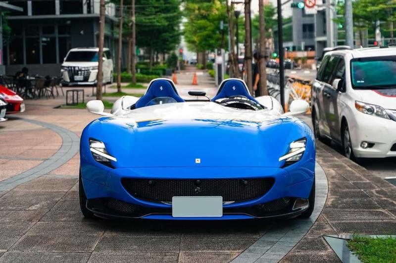 Ferrari,  sieu xe,  tran chi,  monza sp2 anh 4