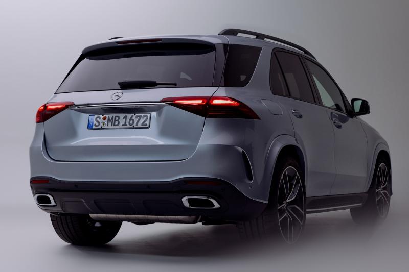 Mercedes-Benz GLE 400 e 4MATIC anh 4