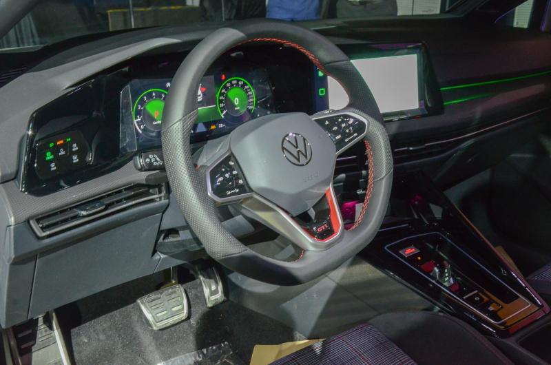 Volkswagen Golf anh 4