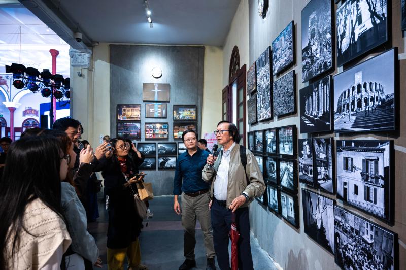 Hanoi photo,  trien lam Hang Buom,  van hoa Ha Noi,  su kien nhiep anh,  ky uc thanh pho,  nghe thuat thi giac,  Vien Phap Viet Nam,  UNESCO Ha Noi,  le hoi hinh anh anh 10