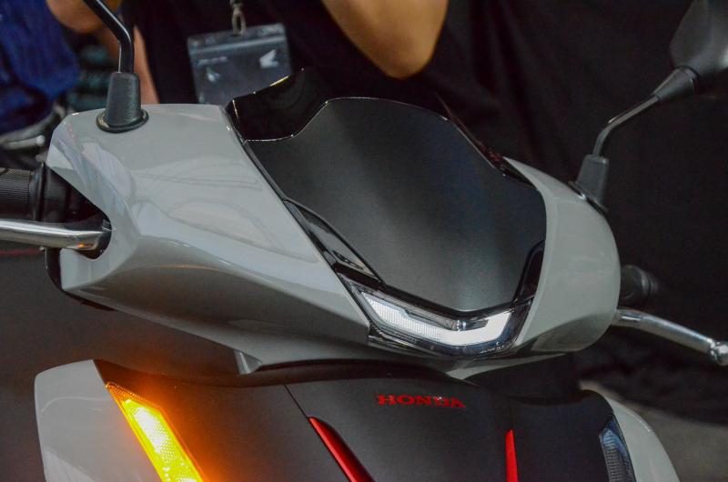 Honda SH160i anh 7