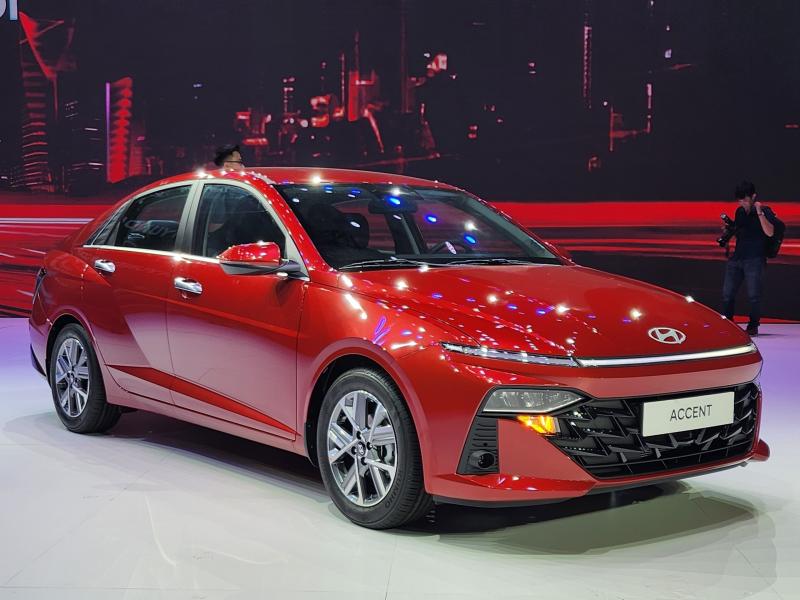 Toyota Vios gia,  sedan dich vu,  xe cong nghe anh 2