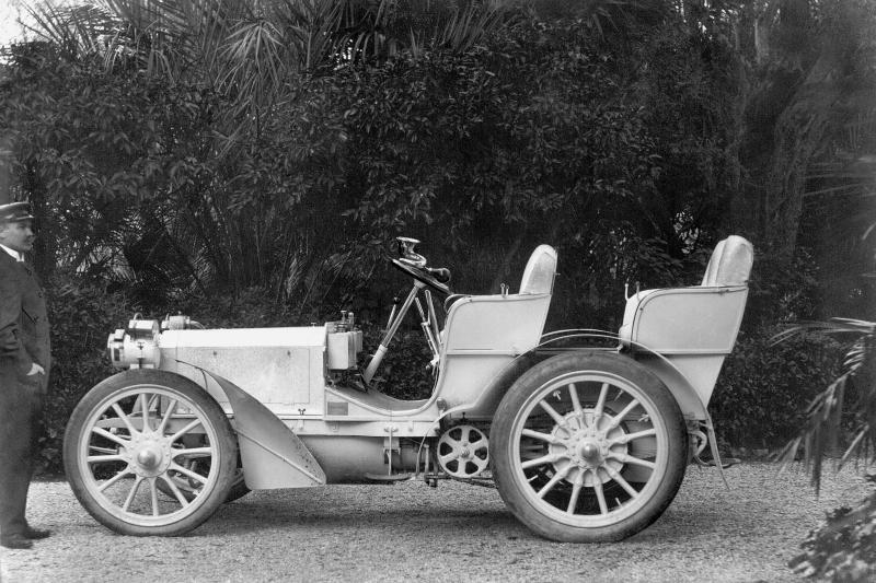 mercedes,  mercedes 35 ps,  Karl Benz,  Gottlieb Daimler,  Wilhelm Maybach,  mercedes dau tien anh 1
