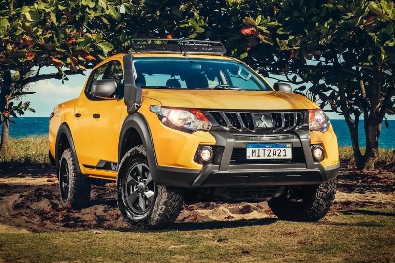mitsubishi,  triton,  savara,  triton savara,  ban tai anh 18