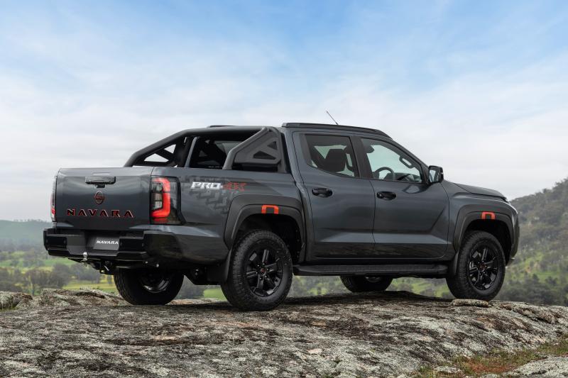 ban tai,  nissan,  nissan navara,  navara,  mitsubishi,  triton,  mitsubishi triton,  australia,  new zealand anh 6