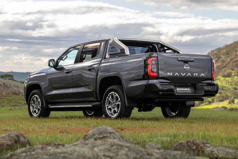 ban tai,  nissan,  nissan navara,  navara,  mitsubishi,  triton,  mitsubishi triton,  australia,  new zealand anh 2