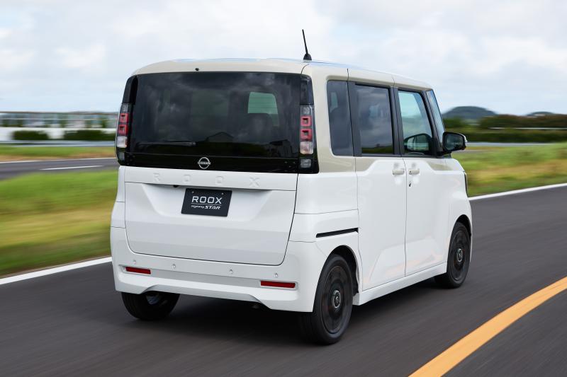 nissan,  cai to,  co lai,  lo,  Ivan Espinosa,  CEO,  nexperia,  thieu chip,  thue quan,  nhat ban,  my,  bao cao kinh doanh anh 4