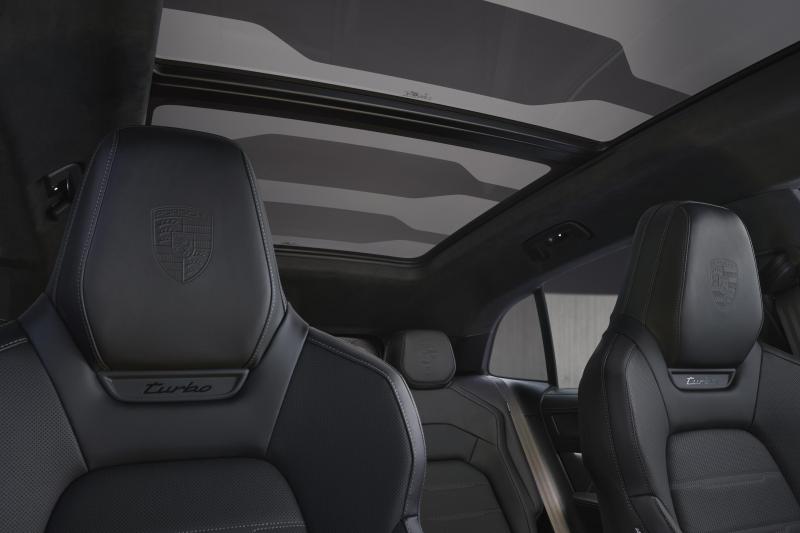 porsche,  porsche cayenne,  cayenne electric,  cayenne turbo,  cayenne turbo electric,  suv,  thuan dien,  xe dien,  ev anh 12