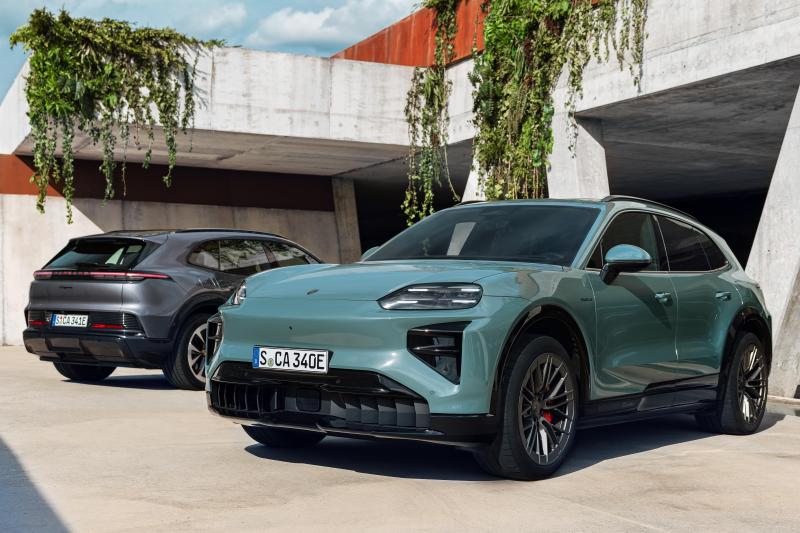 porsche,  porsche cayenne,  cayenne electric,  cayenne turbo,  cayenne turbo electric,  suv,  thuan dien,  xe dien,  ev anh 18