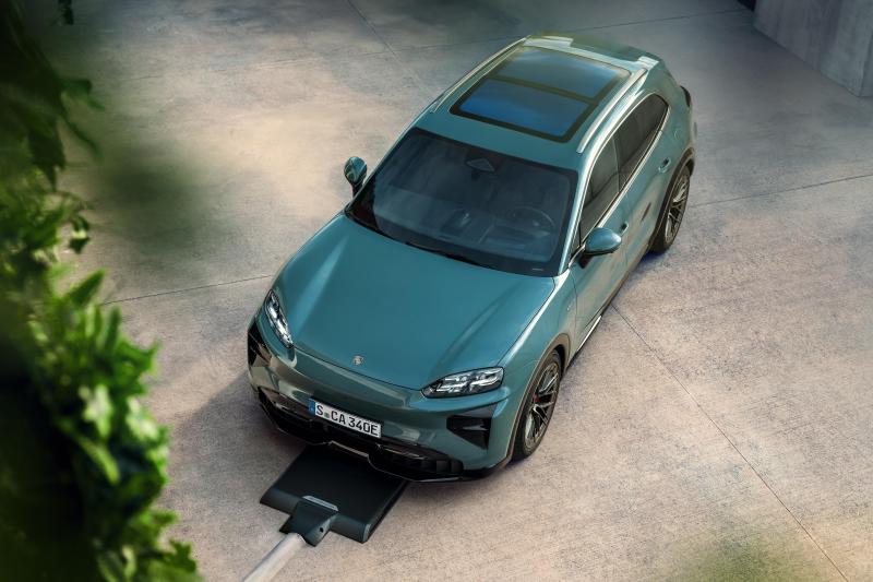 porsche,  porsche cayenne,  cayenne electric,  cayenne turbo,  cayenne turbo electric,  suv,  thuan dien,  xe dien,  ev anh 17