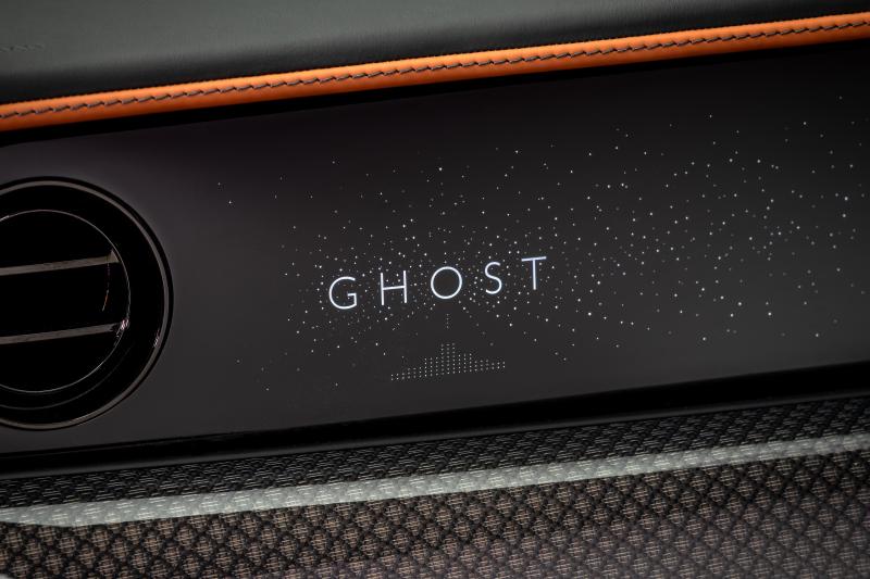 rolls-royce,  ghost,  black badge,  ghost black badge,  black badge ghost,  gamer,  ghost gamer,  xe sieu sang,  thua rieng,  bespoke anh 9