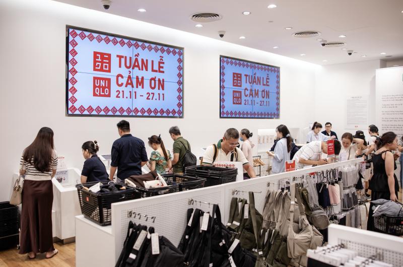 Uniqlo anh 5