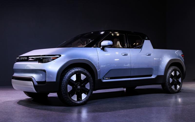 toyota,  land cruiser,  toyota land cruiser,  land cruiser fj,  land cruiser prado,  ban tai,  thuan dien,  ev,  suv,  concept,  japan mobility show anh 3