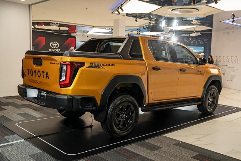 Toyota HIlux 2026 ra mat,  Toyota Hilux dien anh 5