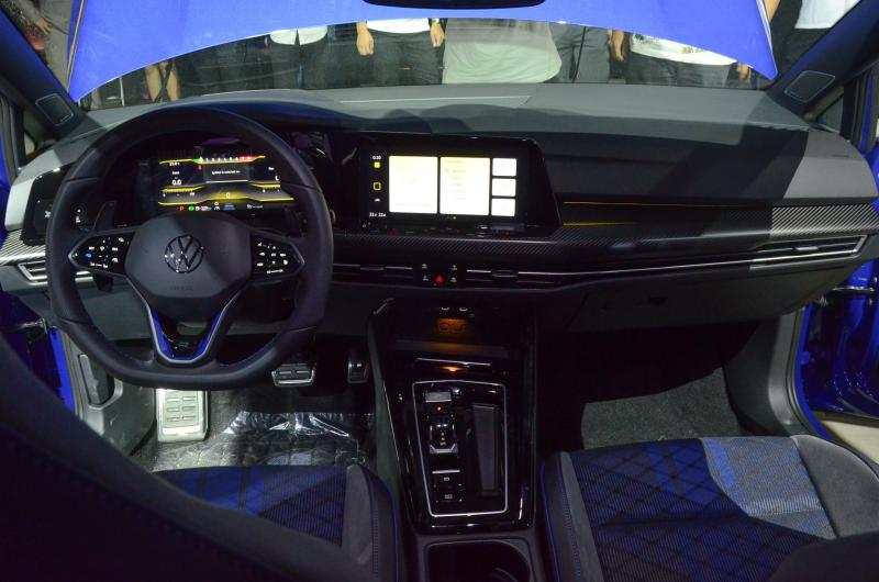 Volkswagen Golf R Performance anh 10