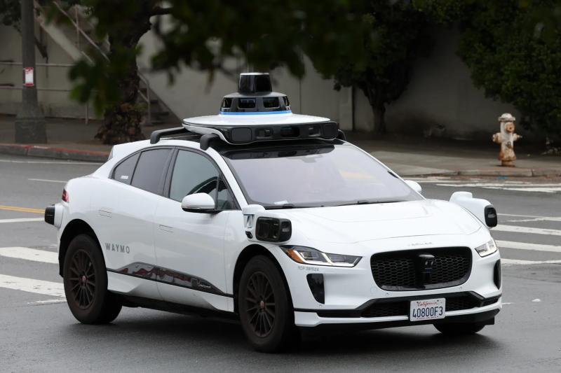 xe dien,  ev,  xe tu hanh,  goi xe,  goi xe tu hanh,  zoox,  amazon,  waymo,  google,  alphabet,  tesla,  robotaxi anh 2
