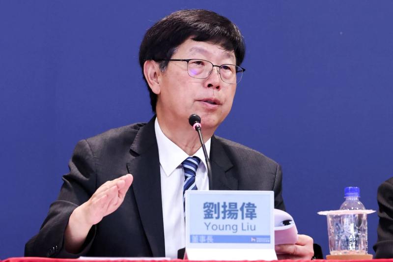 foxconn,  young liu,  luu duong vi,  xe dien,  ev,  dao thai,  trung quoc,  byd anh 1