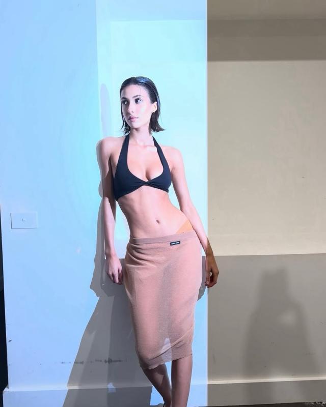 Angelina Censori,  Kanye West,  vo Kanye West,  Bianca Censori,  em gai Bianca Censori anh 4