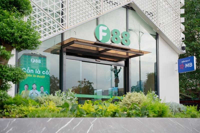 f88 anh 1