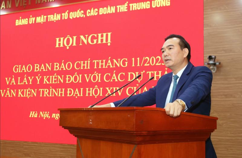 Mat Tran To Quoc anh 2