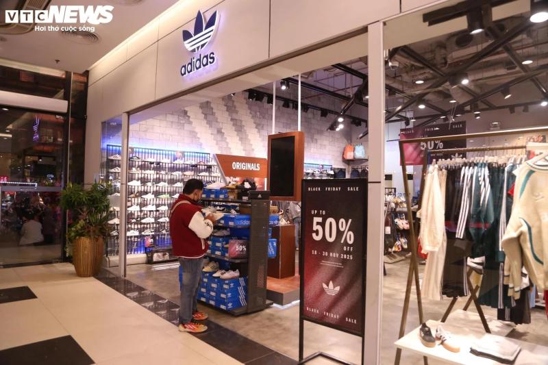 black friday anh 13