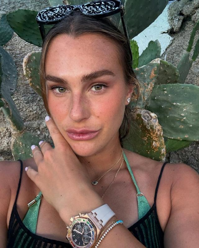 Aryna Sabalenka dong ho,  Audemars Piguet Royal Oak,  dong ho xa xi,  tay vot nu,  hang 1 WTA anh 14