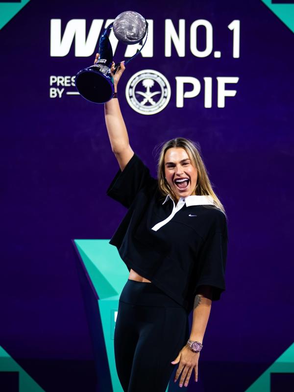 Aryna Sabalenka dong ho,  Audemars Piguet Royal Oak,  dong ho xa xi,  tay vot nu,  hang 1 WTA anh 2