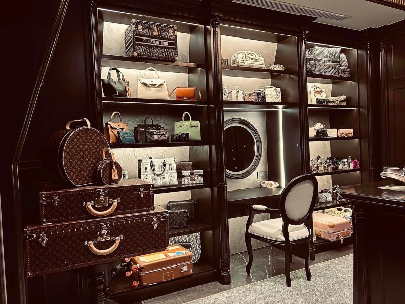 Doan Di Bang,  chong Doan Di Bang,  Hermes,  Louis Vuitton,  Dior,  Hermes bach tang anh 2