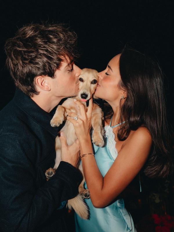 Charles Leclerc dinh hon,  Alexandra Saint Mleux,  nhan kim cuong,  Charles Leclerc,  tay dua F1,  gia nhan Leclerc,  chuyen tinh Charles Leclerc anh 4