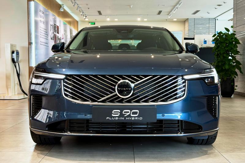Volvo anh 3