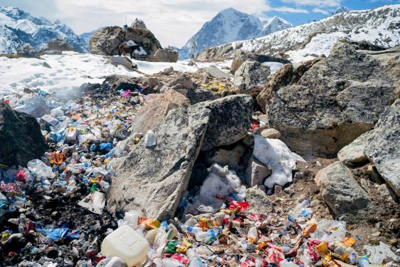 dinh Everest,  di ve sinh anh 3