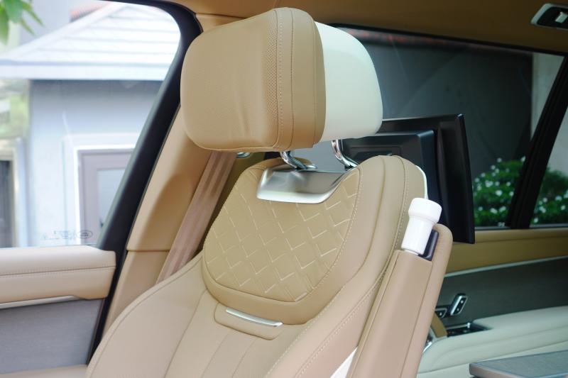Range Rover SV PHEV anh 9