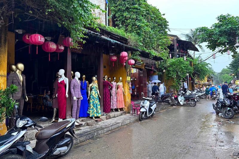 Hoi An mua lu anh 15