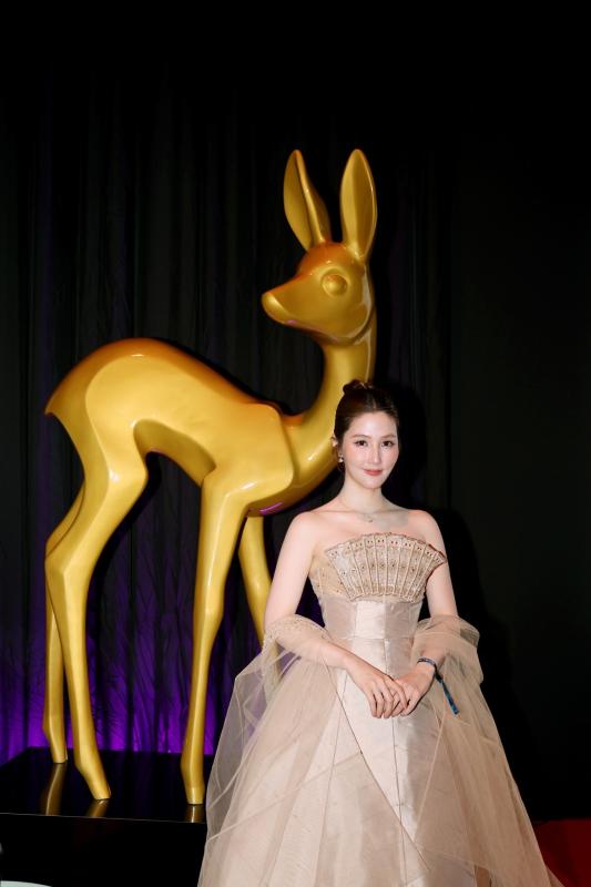 Elasten anh 4