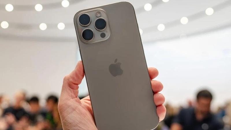 Gia iPhone cu anh 1
