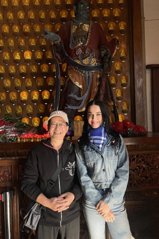 Katy Perry,  chua Linh An anh 7