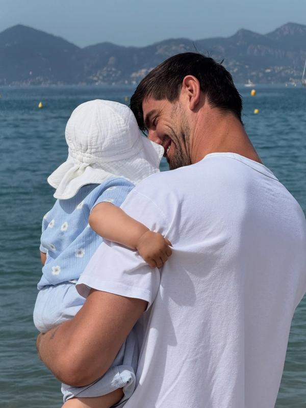Thibaut Courtois,  vo Thibaut Courtois,  Thibaut Courtois,  Mishel Gerzig,  Mishel Gerzig la ai,  vo Thibaut Courtois,  Real Madrid, anh 17
