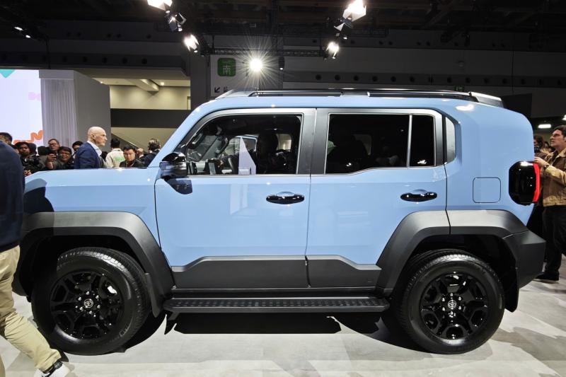 Land Cruiser FJ ra mat,  Toyota Viet Nam,  SUV dia hinh anh 2