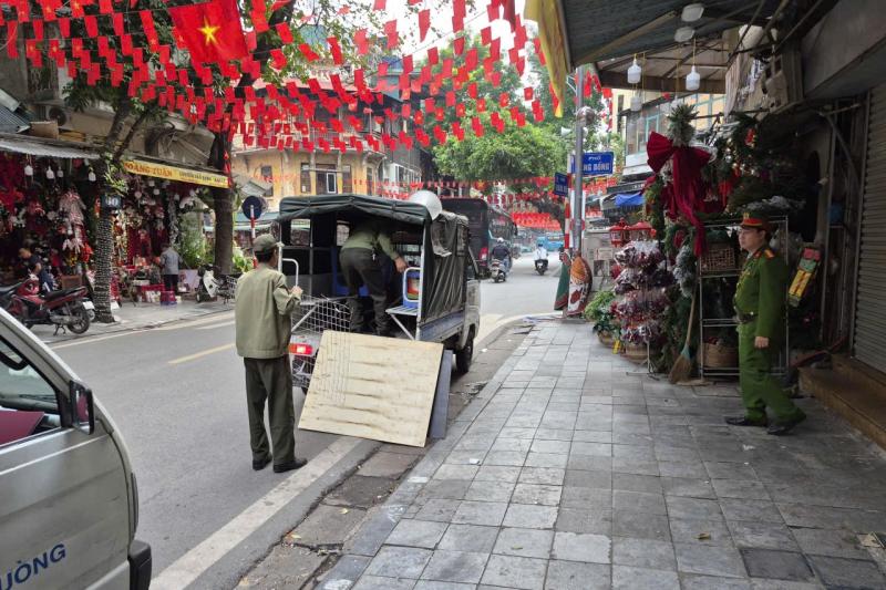 Hang Ma,  pho Hang Ma,  pho co Ha Noi anh 2